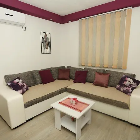 Andric Apartment *